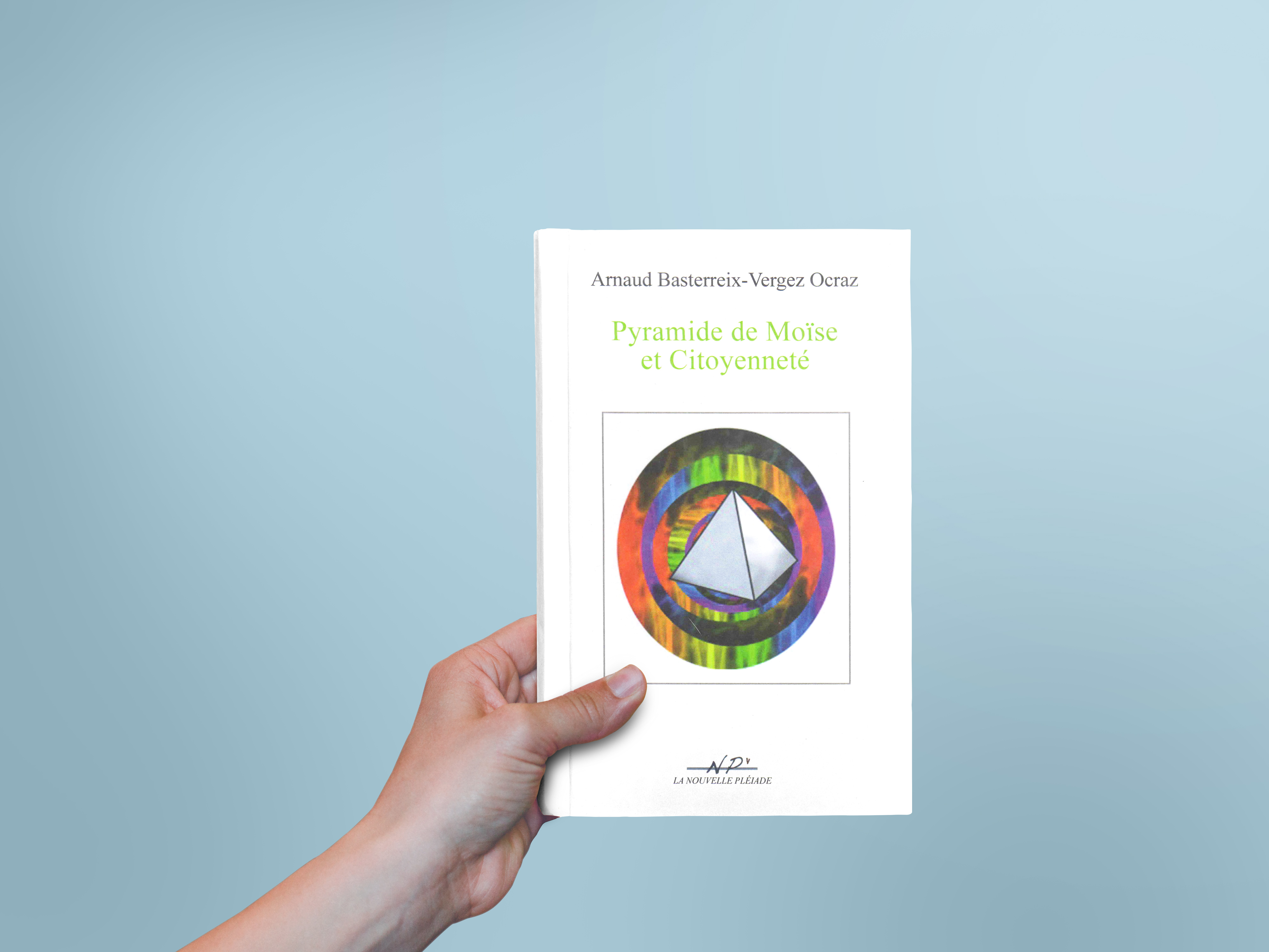COVER-BOOK-PYRAMIDE2